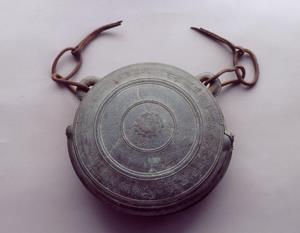 写真：鰐口（白髭神社）