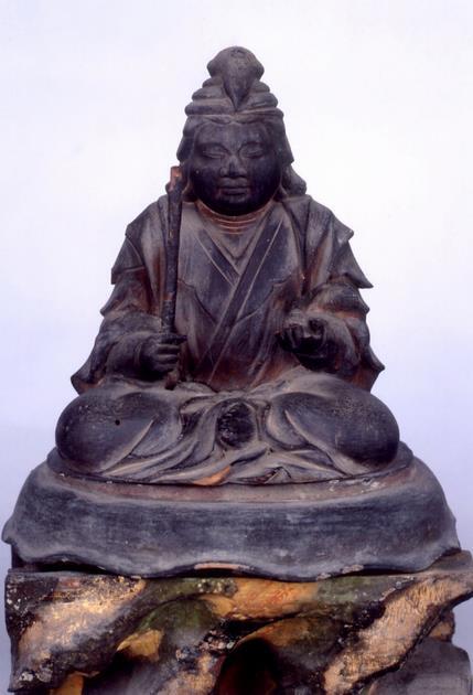 写真：弁財天坐像（滝山寺）