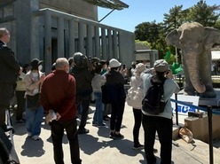 一般公開したふじ子像の画像