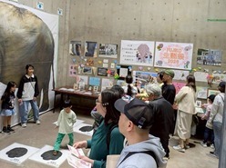 一般公開した舎内の画像