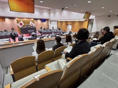 市議会傍聴ツアー写真