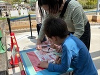 クイズラリーの様子